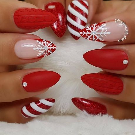 red-winter-nails-11_11 Unghii roșii de iarnă