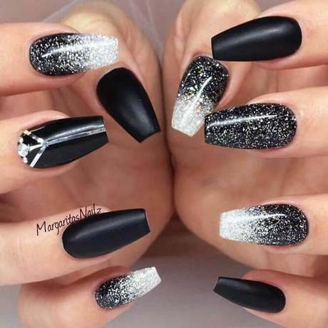 silver-and-black-glitter-nails-13_11 Argint și negru sclipici Unghii