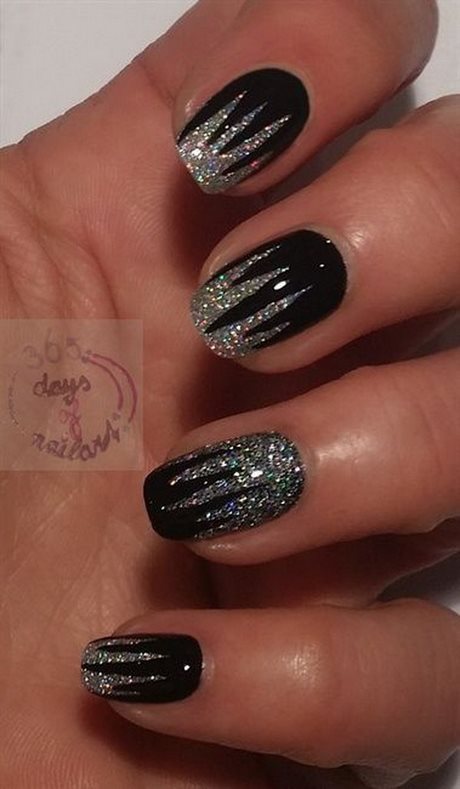 silver-and-black-glitter-nails-13_4 Argint și negru sclipici Unghii