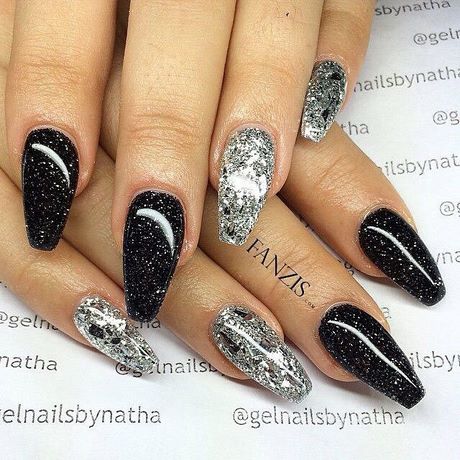 silver-and-black-glitter-nails-13_9 Argint și negru sclipici Unghii