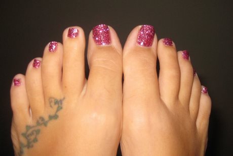 sparkle-toe-nails-77_13 Sparkle unghiile de la picioare