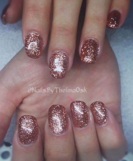 sparkly-gel-nails-65_15 Unghii cu gel sclipitor