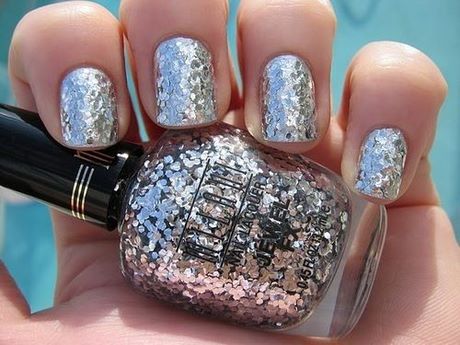 sparkly-glitter-nail-polish-90_2 Sclipici sclipici lac de unghii