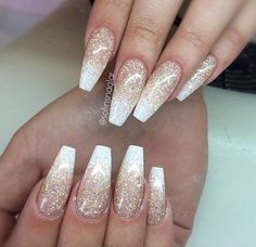 white-and-gold-glitter-nails-64_2 Unghii cu sclipici albe și aurii