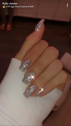 white-glitter-for-nails-12_7 Sclipici alb pentru unghii