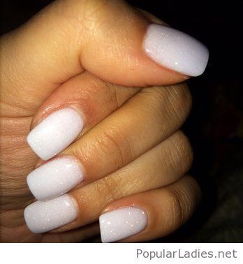 white-glitter-gel-nails-01_16 Unghii cu gel alb sclipici