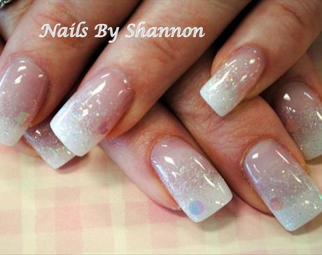 white-glitter-nail-designs-14_15 Modele de unghii cu sclipici albe