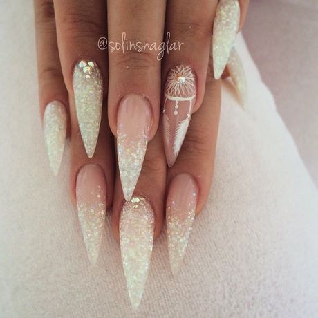 white-sparkle-acrylic-nails-13_14 Unghii acrilice cu strălucire albă