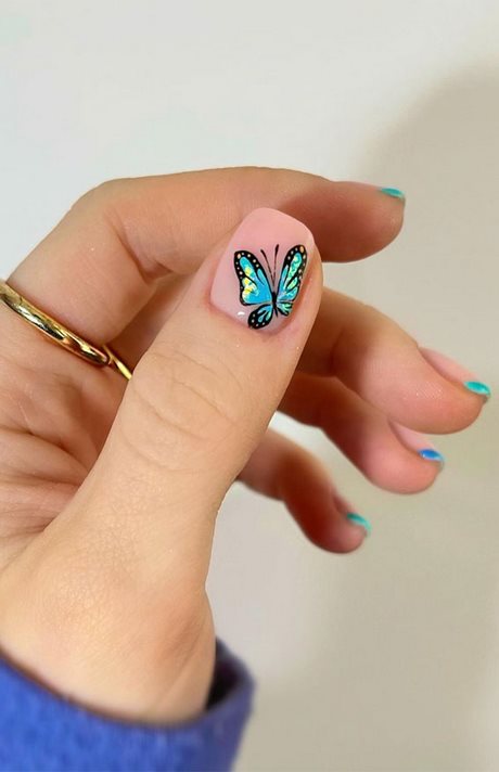 butterfly-nail-designs-2023-47 Modele de unghii fluture 2023