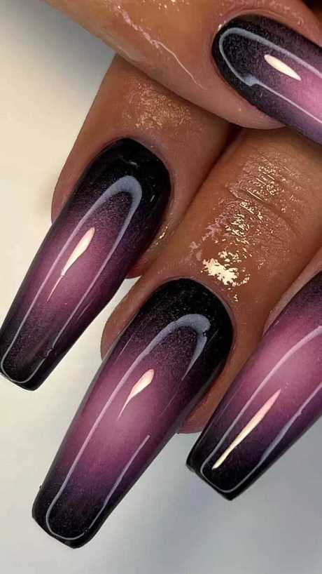 dark-nail-designs-2023-60_11 Modele de unghii întunecate 2023