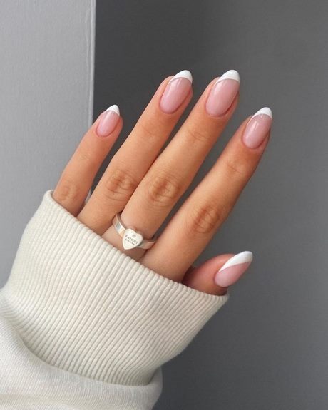 french-tip-nail-designs-2023-56_3 Modele de unghii cu vârf francez 2023