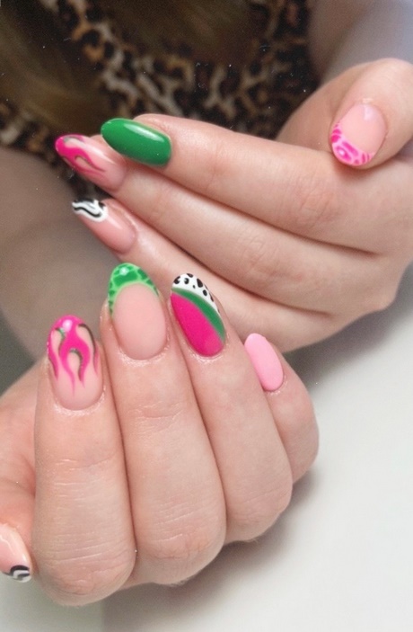 pink-nail-art-2023-82_8 Nail Art roz 2023