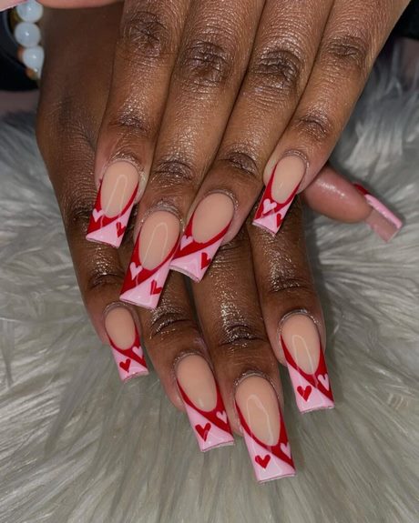 valentines-day-nail-designs-2023-92_4 Modele de unghii de Ziua Îndrăgostiților 2023