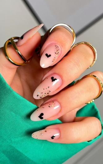 valentines-day-nail-designs-2023-92_4 Modele de unghii de Ziua Îndrăgostiților 2023