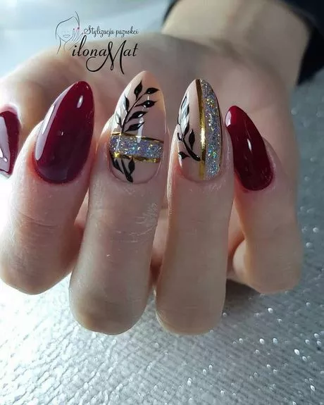 hand-painted-nail-designs-2023-03_9-17 Modele de unghii pictate manual 2023