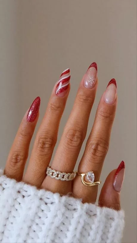 nail-designs-for-2023-red-04_14-7 Modele de unghii pentru 2023 roșu