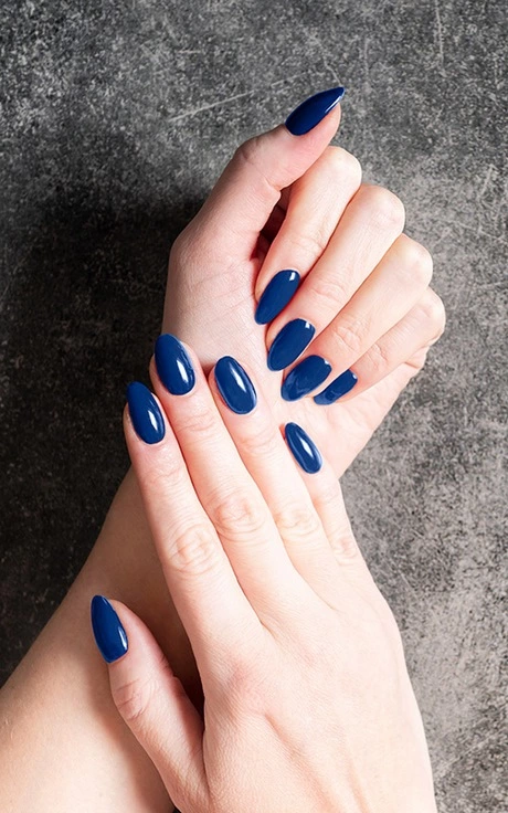 nail-designs-summer-2023-blue-30_8-17 Modele de unghii vara 2023 albastru