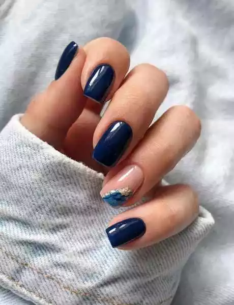 navy-blue-nail-designs-2023-47_4-15 Modele de unghii bleumarin 2023