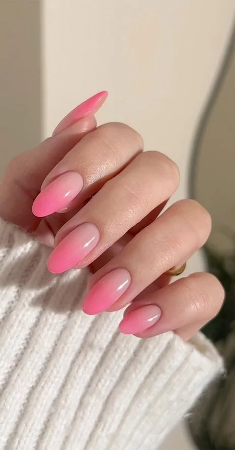 pink-ombre-nails-2023-10_2-9 Unghii roz ombre 2023