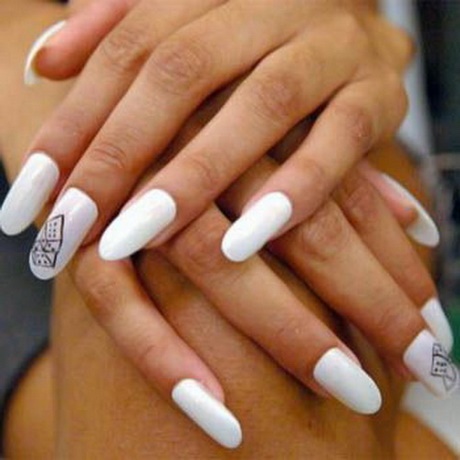 all-white-nail-designs-47_10 Toate modelele de unghii albe