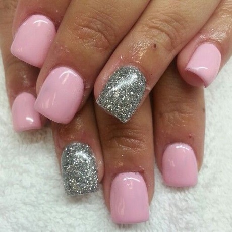 baby-pink-and-silver-nails-04_14 Unghii roz și argint pentru copii