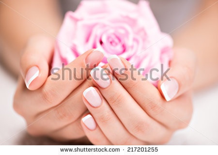 beautiful-french-manicure-nails-34_17 Unghii frumoase de manichiură franceză