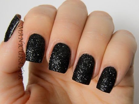 black-and-silver-toe-nail-designs-48_19 Modele de unghii negre și argintii