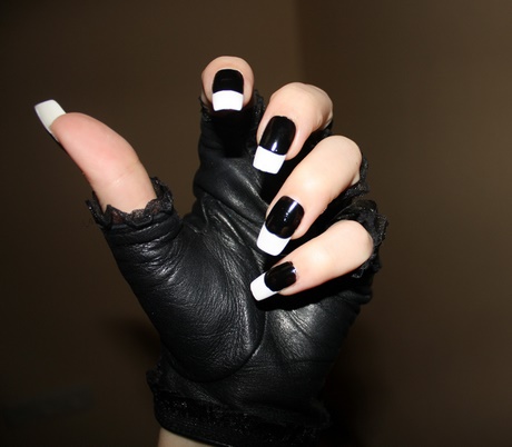 black-and-white-french-manicure-designs-01_15 Modele de manichiură franceză alb-negru