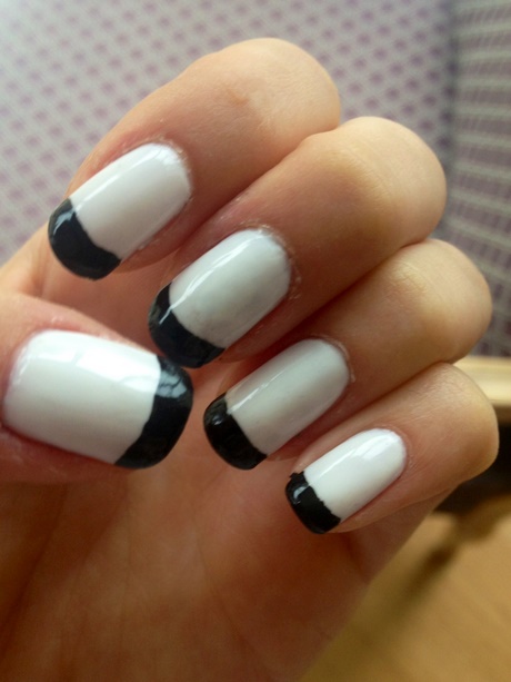 black-and-white-french-manicure-62_15 Manichiura franceză alb-negru
