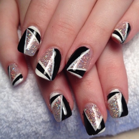 black-and-white-glitter-nails-78_12 Unghii cu sclipici alb-negru