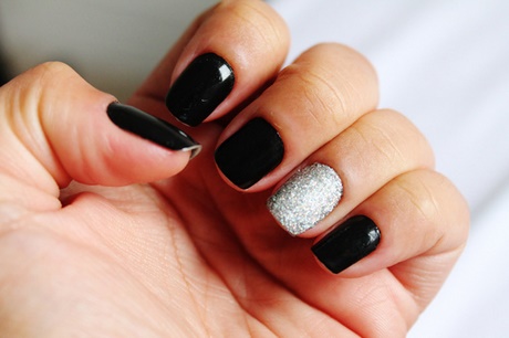 black-n-silver-nails-26_8 Negru n cuie de argint