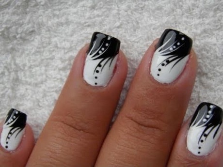 black-nail-polish-with-white-design-12_7 Lac de unghii negru cu design alb