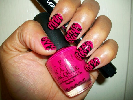 black-pink-nail-art-designs-55_11 Modele de unghii roz negru