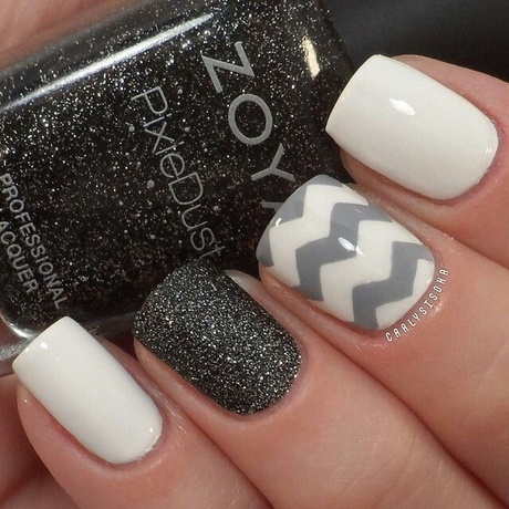 black-white-and-gray-nail-designs-88_2 Modele de unghii alb-negru și gri
