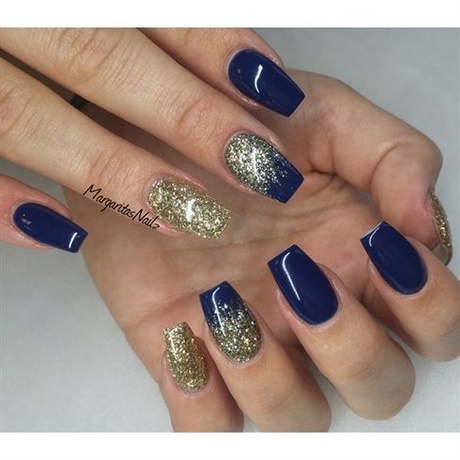 blue-and-gold-nail-designs-73_6 Modele de unghii albastre și aurii