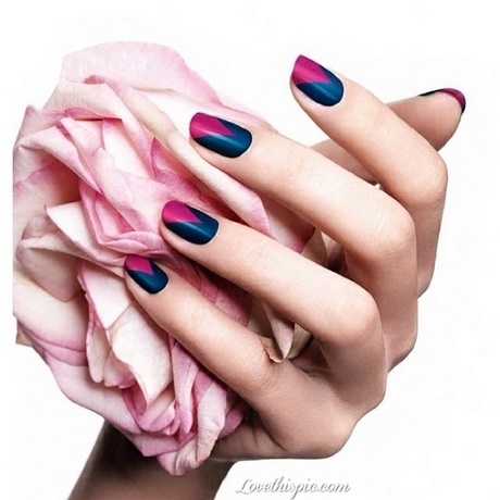 blue-pink-nails-36_11 Albastru unghii roz
