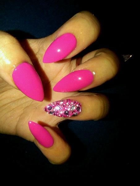 bright-pink-nails-13_20 Unghii roz roz