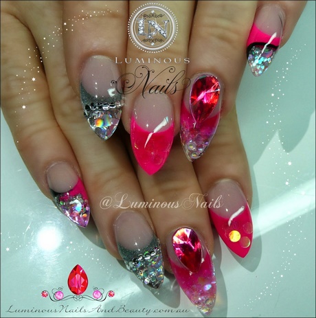 cute-hot-pink-nail-designs-16_15 Drăguț roz roz modele de unghii