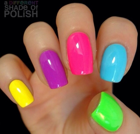 different-nail-colors-and-designs-21_8 Diferite culori și modele de unghii