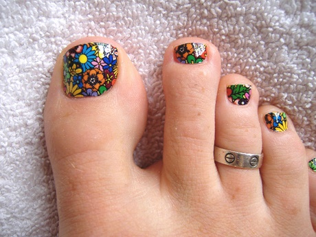 easy-nail-art-design-for-feet-37_6 Design ușor de unghii pentru picioare