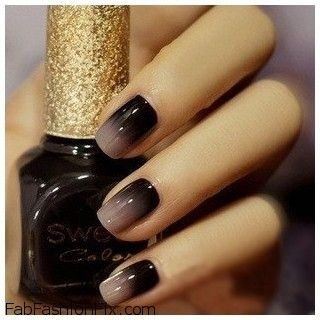 elegant-black-nails-29_13 Unghii negre elegante