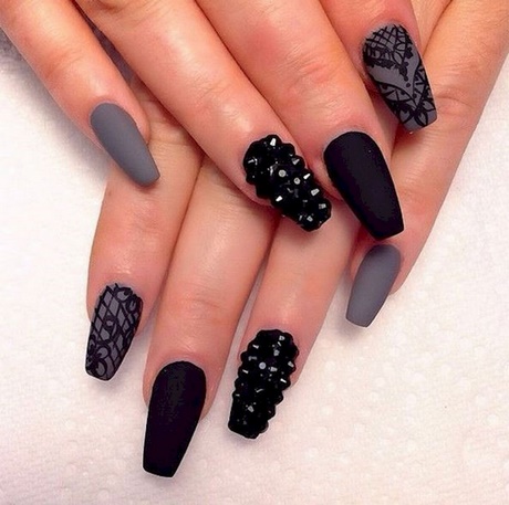 elegant-black-nails-29_2 Unghii negre elegante