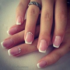 elegant-french-manicure-nail-designs-56_5 Modele elegante de unghii de manichiură franceză