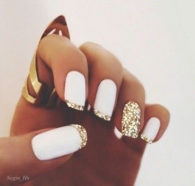 elegant-white-nails-06_4 Unghii albe elegante