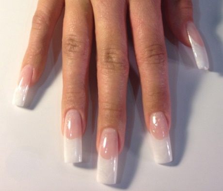 french-nails-color-60_8 Culoarea unghiilor franceze