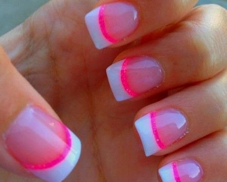 french-nails-pink-and-white-69_16 Unghiile franceze roz și alb