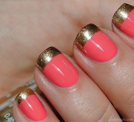 gold-and-pink-nails-95_14 Aur și unghii roz