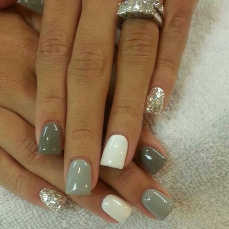 grey-and-white-nail-designs-13_19 Modele de unghii gri și alb