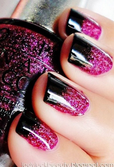 hot-pink-and-black-nails-35_7 Hot roz și unghii negre