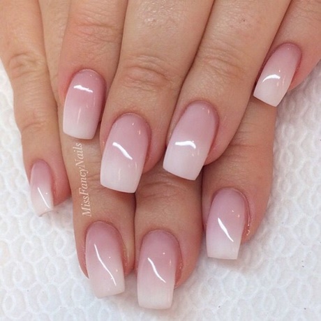 latest-french-manicure-designs-52_17 Cele mai recente modele de manichiură franceză